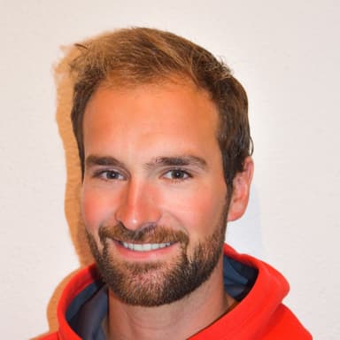 SIMON VALENTE